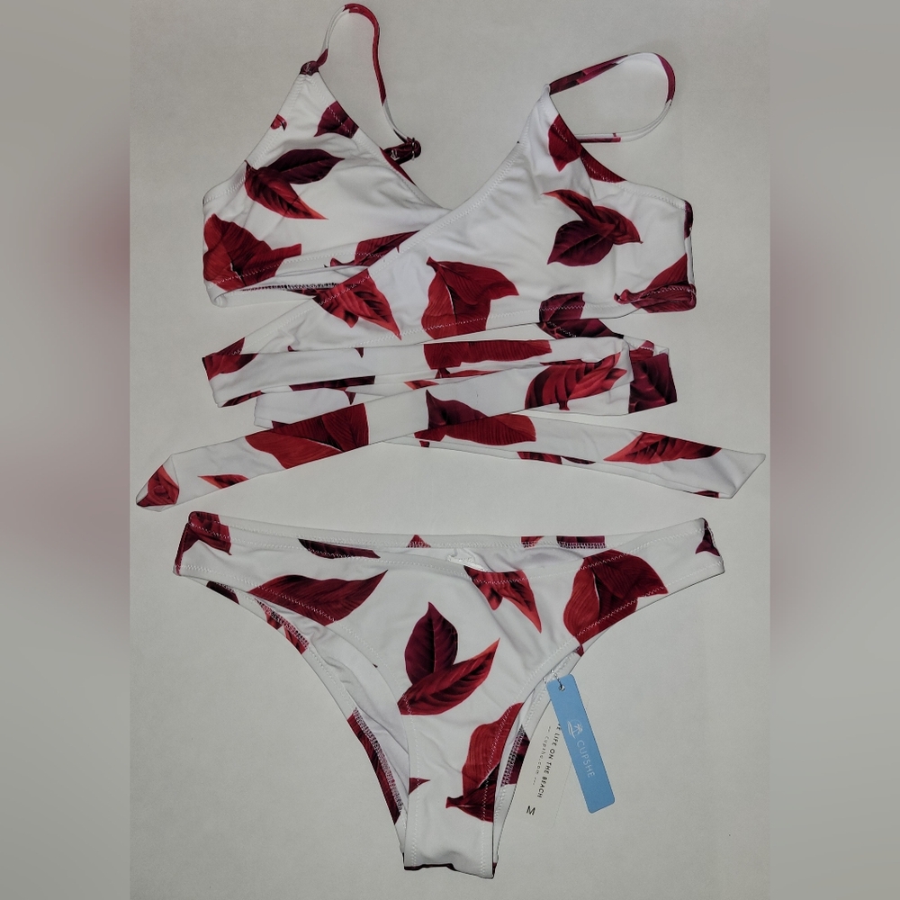 NWTCupShe Medium 2 Piece Swimsuit